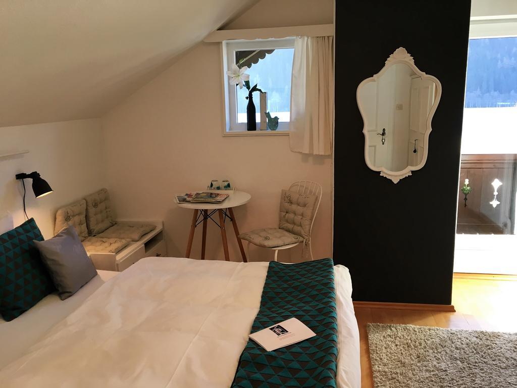 Haus Tirolerland Hotell Oetz Eksteriør bilde